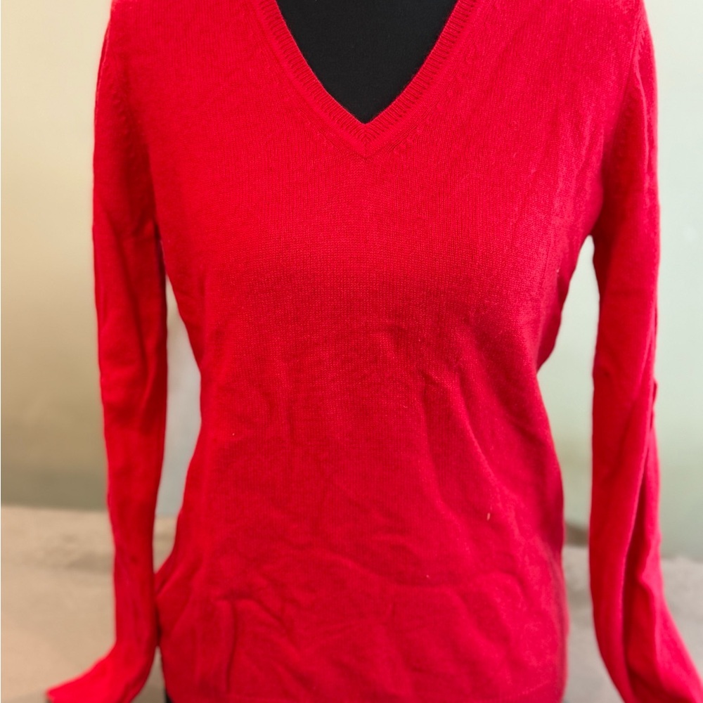 Charter Club V-Neck Cashmere Sweater in Bold Red
